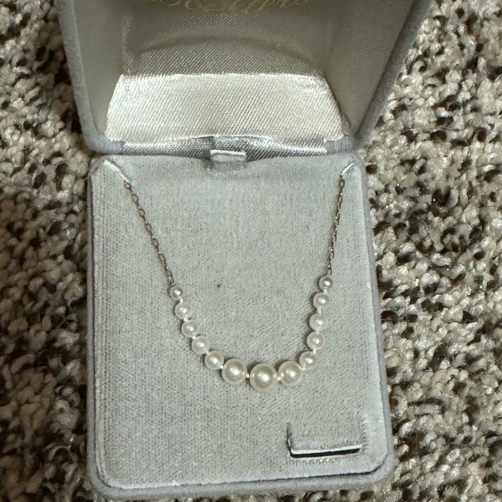 Pearl Necklace